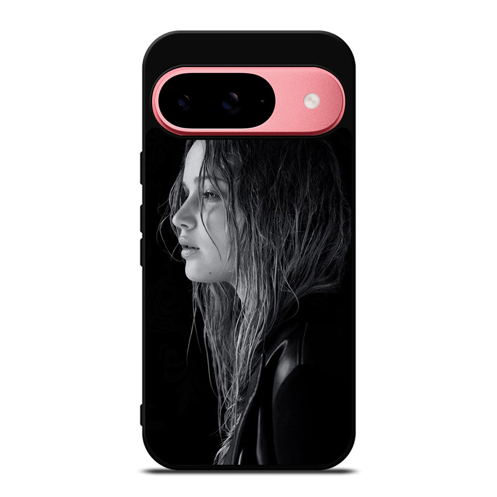 JENNIFER LAWRENCE POSE 3 Google Pixel 9 Case Cover