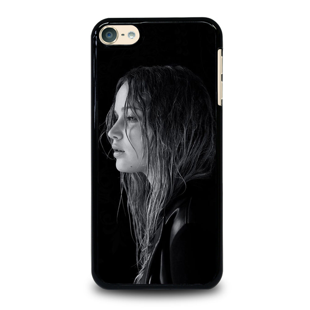 JENNIFER LAWRENCE POSE 3 iPod Touch 6 Case Cover