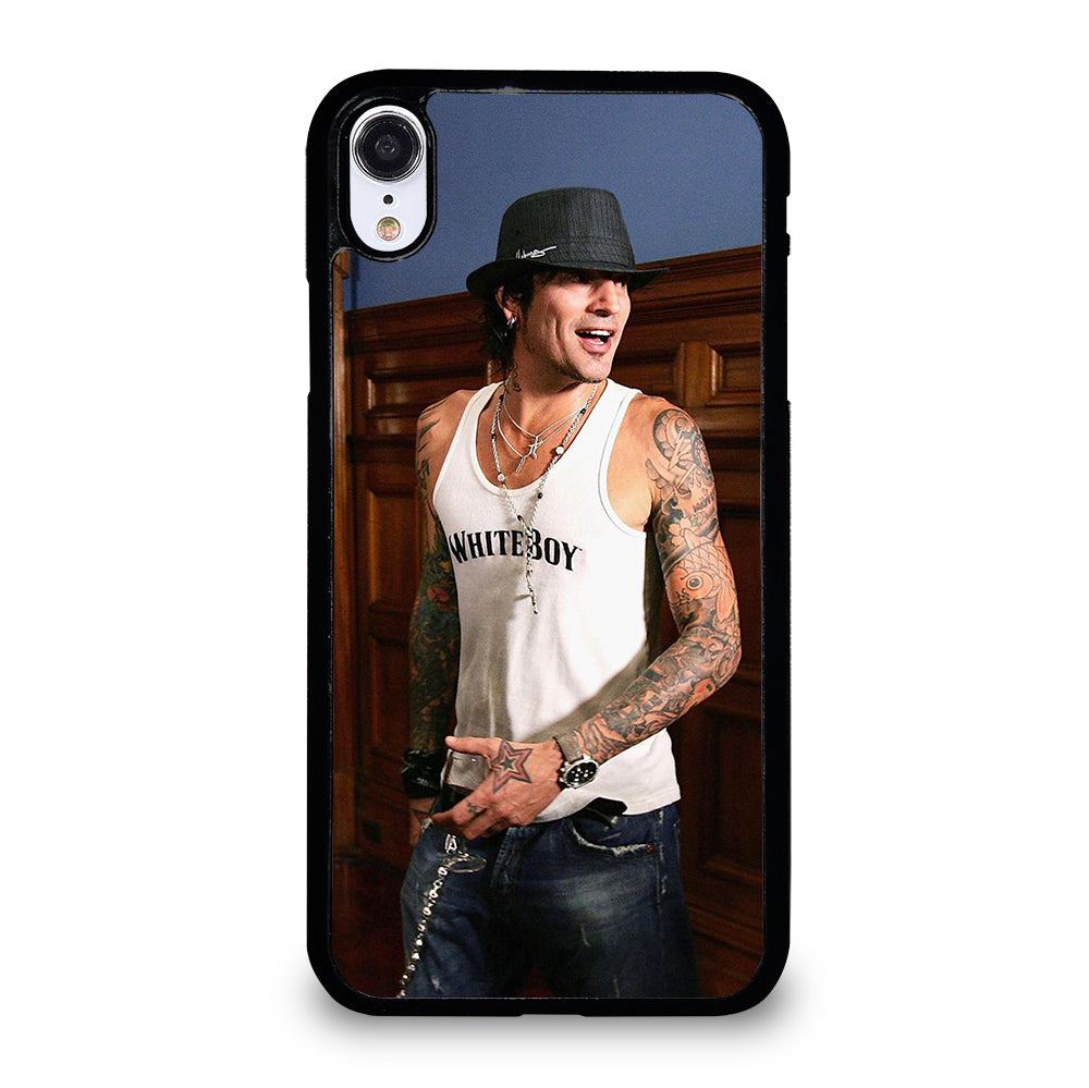 TOMMY LEE POSE iPhone XR Case Cover