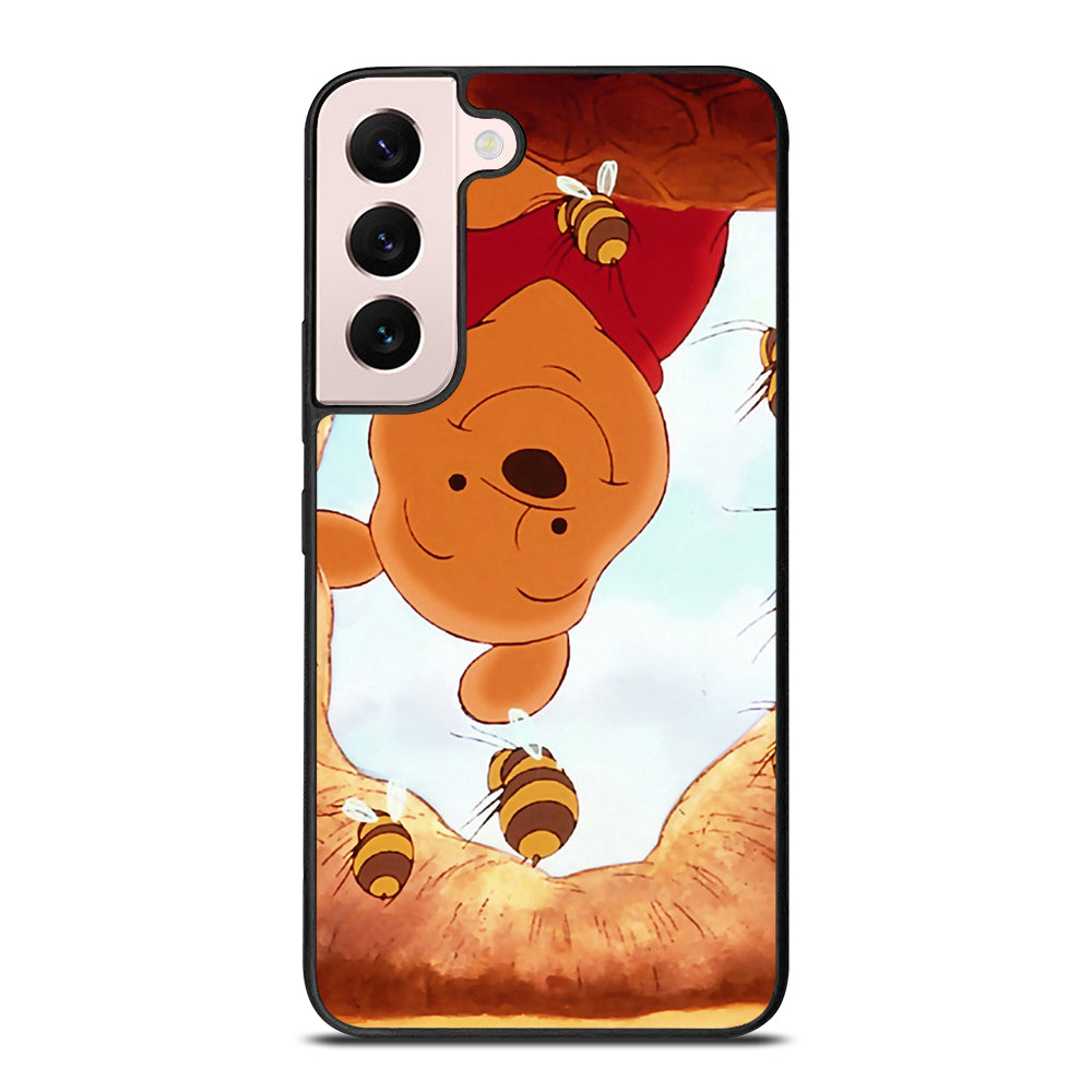 WINNIE THE POOH AND BEE Samsung Galaxy S22 Plus Case Cover