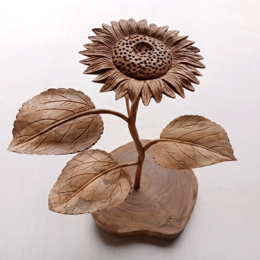 SUNFLOWER TABLE WOOD ART DISPLAY WITH LOG