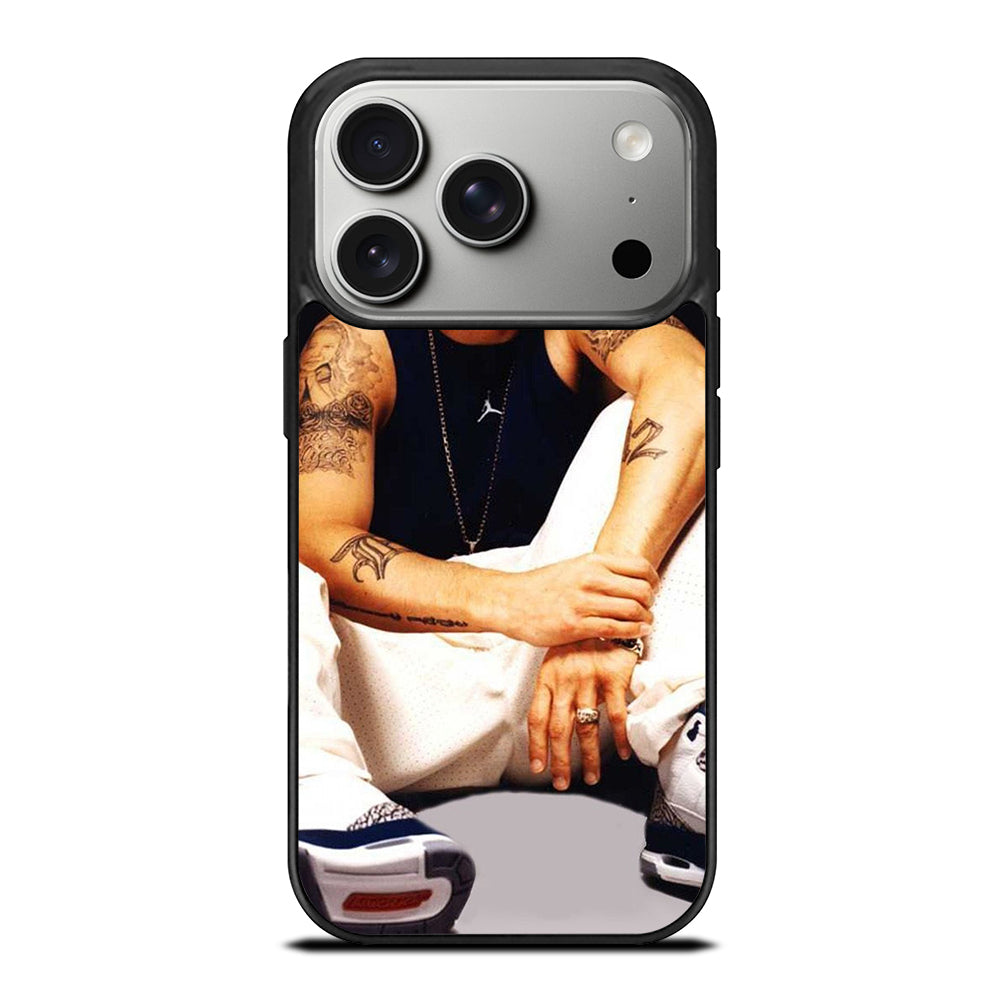 EMINEM COOL POSE iPhone 17 Pro Case Cover