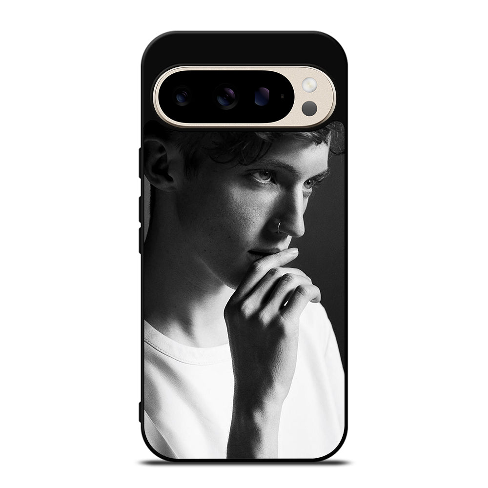 TROYE SIVAN POSE Google Pixel 9 Pro Case Cover