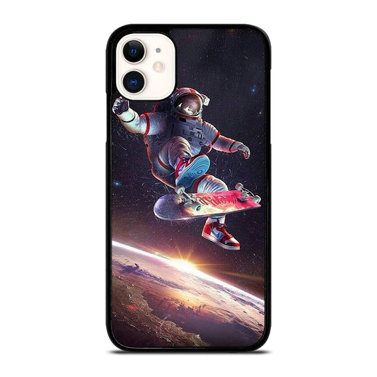 ASTRONAUT SKATEBOARDER ART 2 iPhone 11 Case Cover