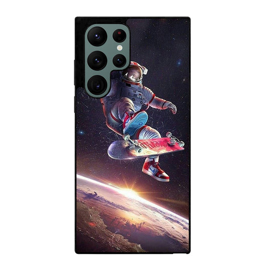 ASTRONAUT SKATEBOARDER ART 2 Samsung Galaxy S22 Ultra Case Cover