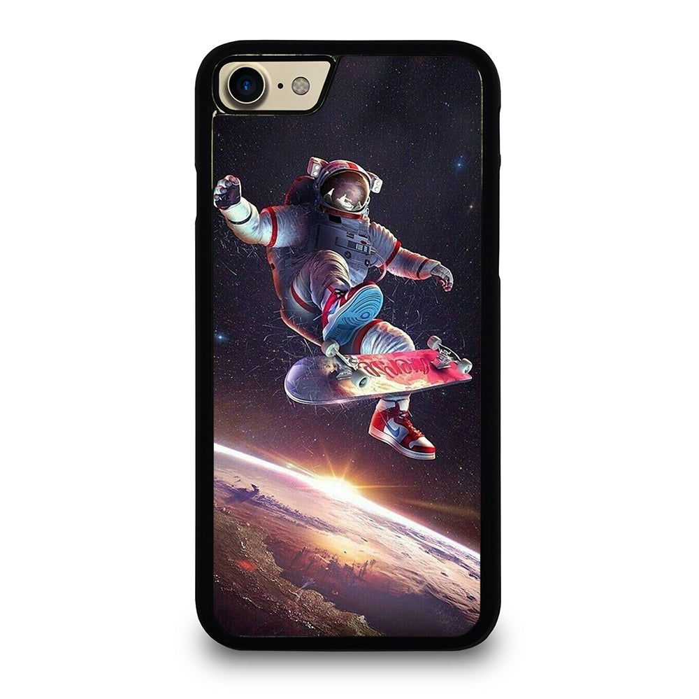 ASTRONAUT SKATEBOARDER ART 2 iPhone 7 / 8 Case Cover