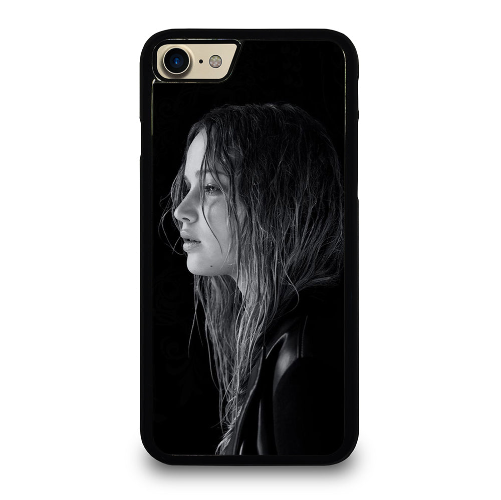 JENNIFER LAWRENCE POSE 3 iPhone 7 / 8 Case Cover