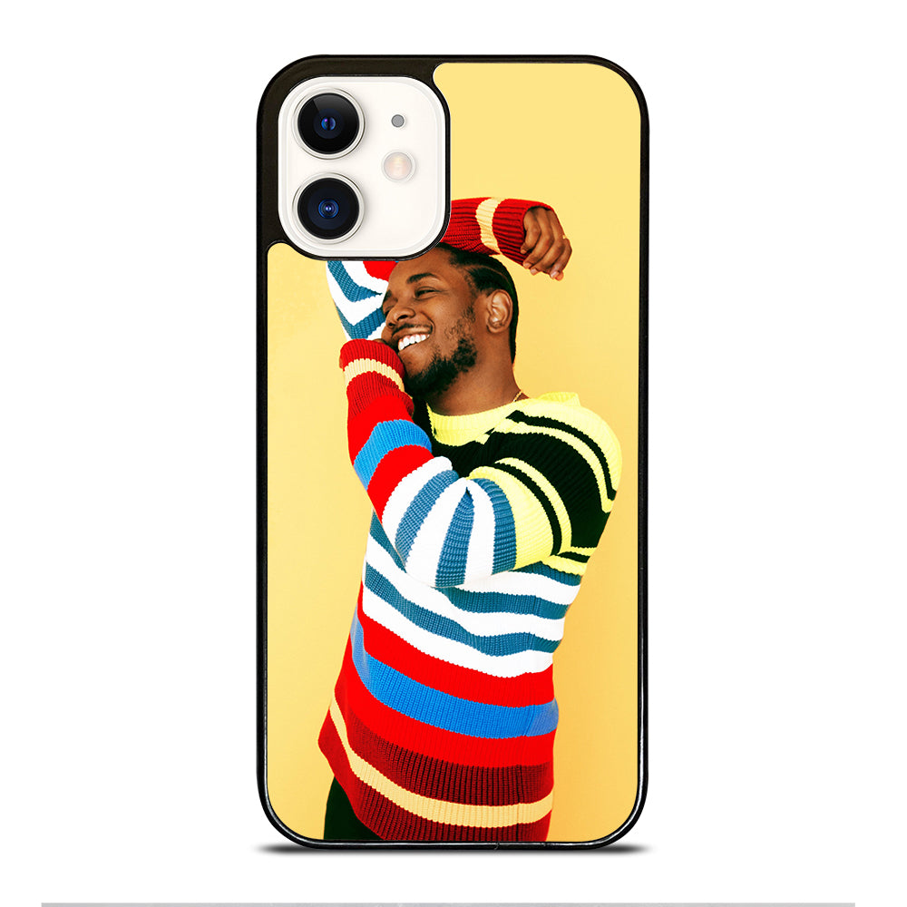 KENDRICK LAMAR RAPPER POSE iPhone 12 Case Cover