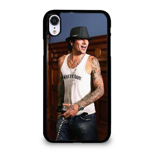 TOMMY LEE POSE iPhone XR Case Cover
