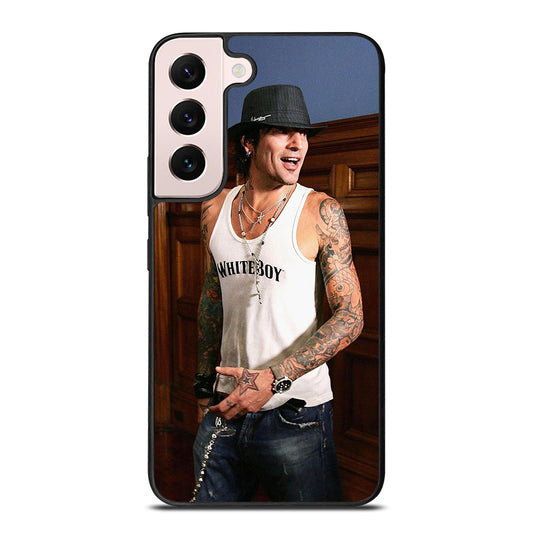 TOMMY LEE POSE Samsung Galaxy S22 Plus Case Cover