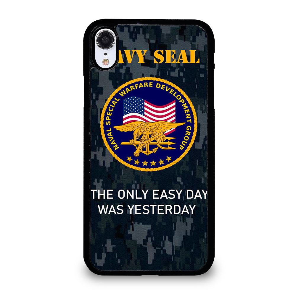 US NAVY SEAL CAMO ICON iPhone XR Case Cover