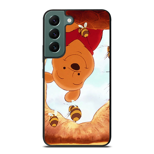 WINNIE THE POOH AND BEE Samsung Galaxy S22 Case Cover