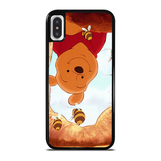 WINNIE THE POOH AND BEE iPhone X / XS Case Cover
