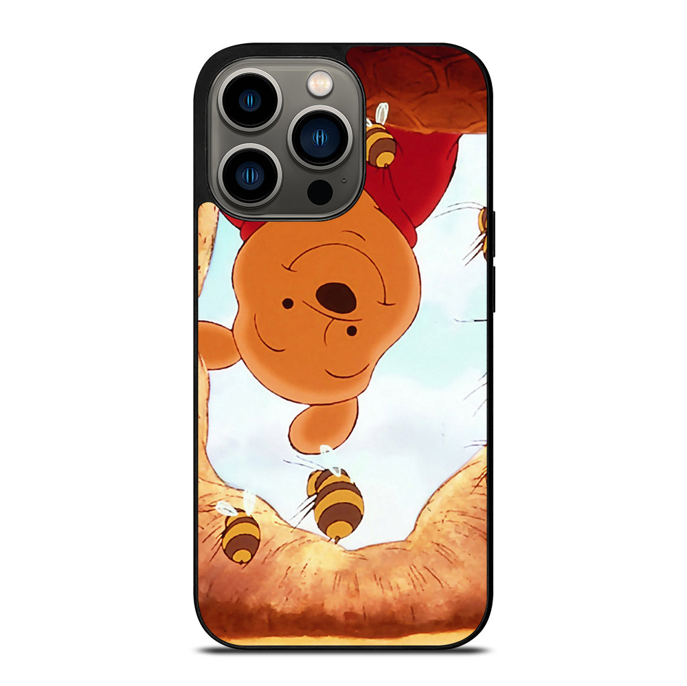 WINNIE THE POOH AND BEE iPhone 13 Pro Case Cover